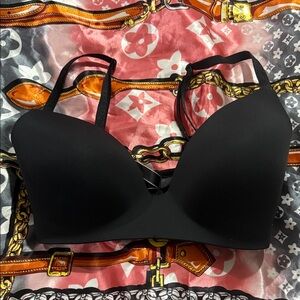 Victoria's Secret Black T-Shirt Bra